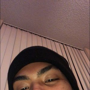 Meet your Posher, Victor